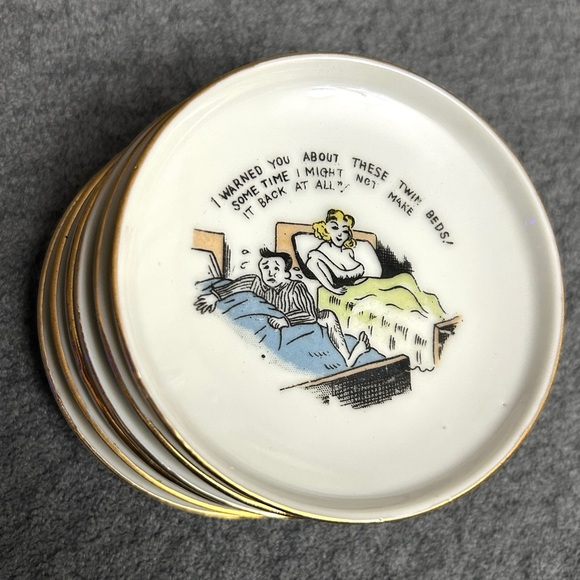 Set of 6 Vintage Risqué Humour Coasters / Ashtrays / Trinket Dishes from Japan - Picture 2 of 8